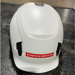 VENTED SAFETY HELMET WHITE R&M LOGO